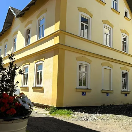 Velflik - V Srdci Krusnych Hor Abertamy